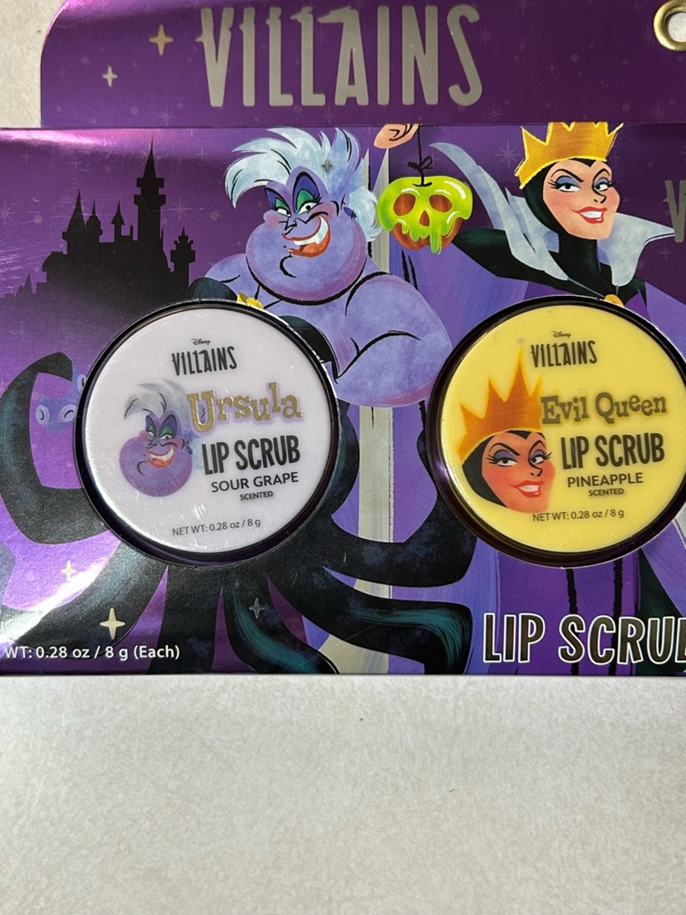 Villains Disney NWT Lip Balm & Scrub Set - 4 Pieces in set - Picture 7 of 7